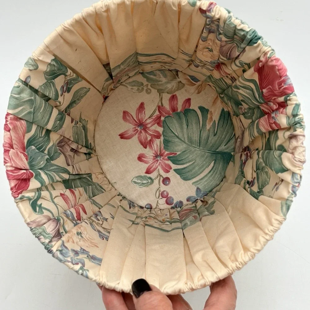 VTG CROSCILL Cottage Floral Pleated Waste Trash Bin ‎ Basket Tapestry Pink Beige